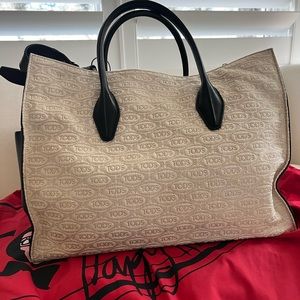Tod’s leather two tone tote